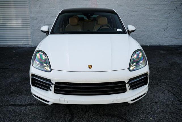 Photo of 2022 Gray Porsche Cayenne