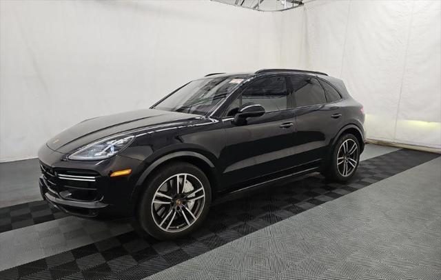 Photo of 2021 Black Porsche Cayenne