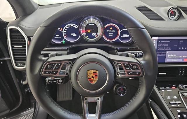 Photo of 2021 Black Porsche Cayenne