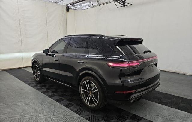 Photo of 2021 Black Porsche Cayenne