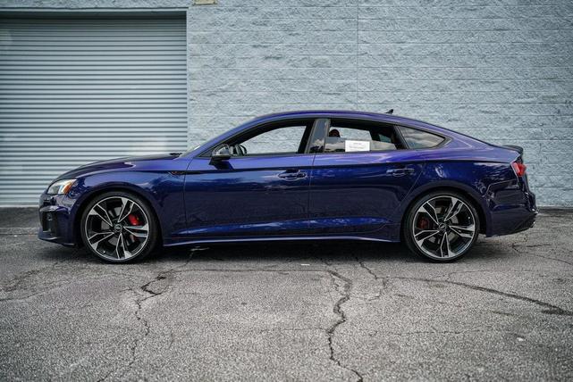 Photo of 2022 Blue Metallic Audi S5