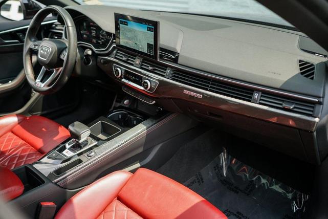 Photo of 2022 Blue Metallic Audi S5