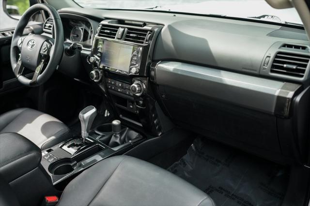 Photo of 2022 Classic Silver Metallic Toyota 4Runner