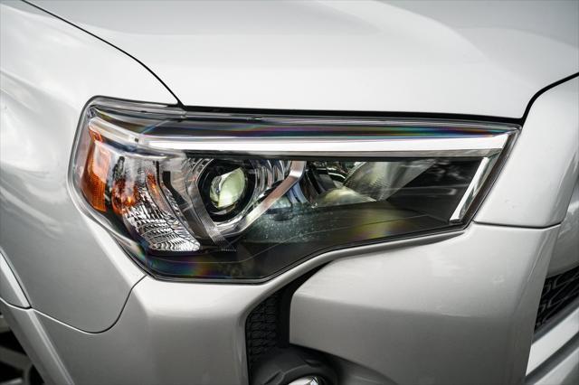 Photo of 2022 Classic Silver Metallic Toyota 4Runner