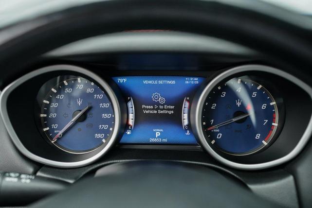 Photo of 2020 Blue Maserati Ghibli