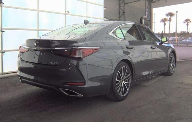 Photo of 2023 Cloudburst Gray Lexus ES 350