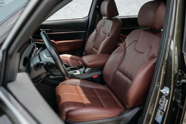Photo of 2024 Dark Moss Kia Telluride