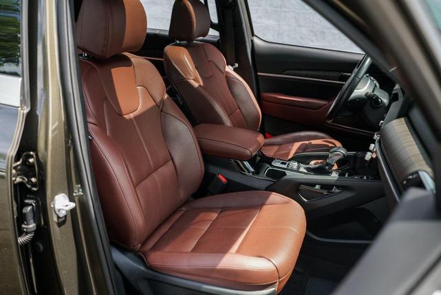 Photo of 2024 Dark Moss Kia Telluride