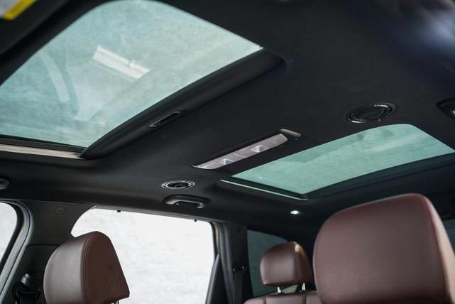 Photo of 2024 Dark Moss Kia Telluride