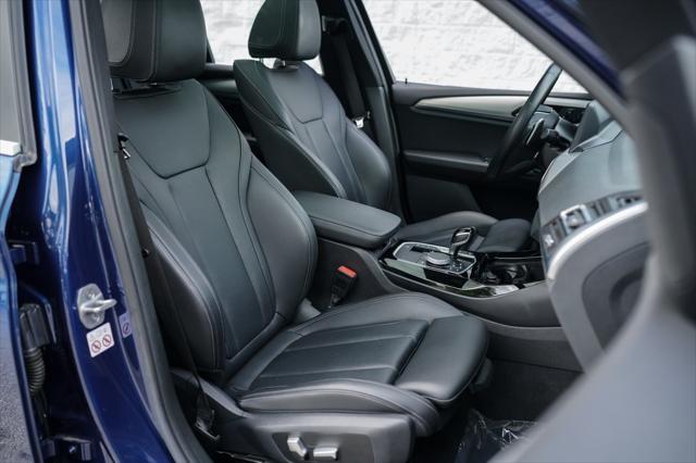 Photo of 2022 Phytonic Blue Metallic BMW X3
