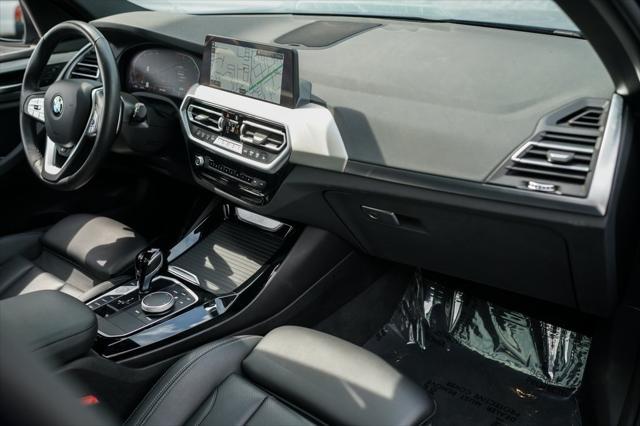 Photo of 2022 Phytonic Blue Metallic BMW X3