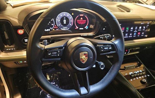 Photo of 2024 White Porsche Cayenne