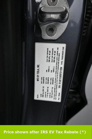 Photo of 2019 Gray Tesla Model 3