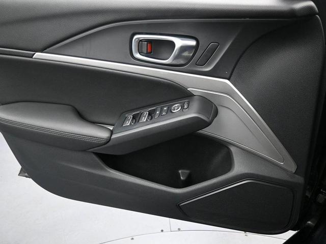 Photo of 2023 Majestic Black Pearl Acura Integra