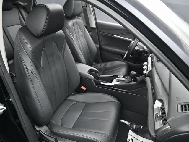 Photo of 2023 Majestic Black Pearl Acura Integra
