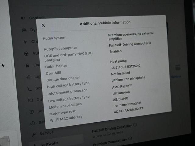 Photo of 2023 Gray Tesla Model 3