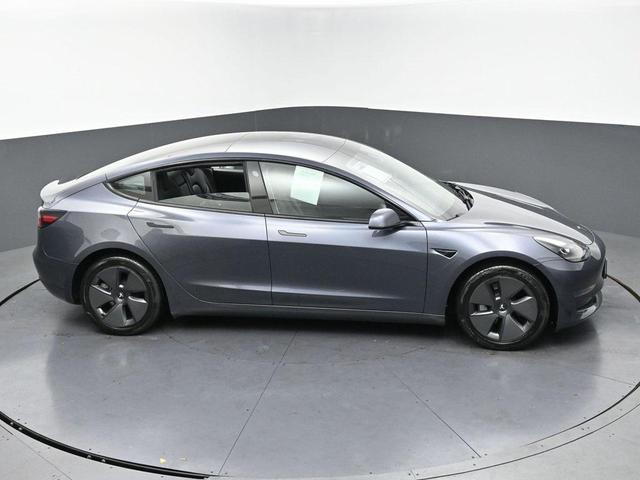 Photo of 2023 Gray Tesla Model 3