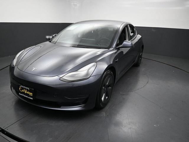 Photo of 2023 Gray Tesla Model 3