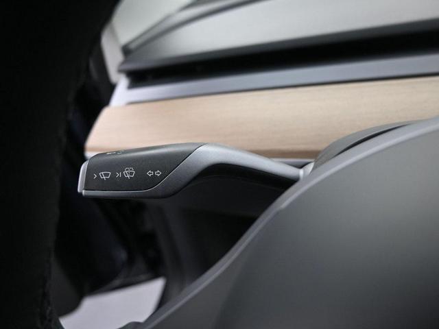 Photo of 2023 Gray Tesla Model 3