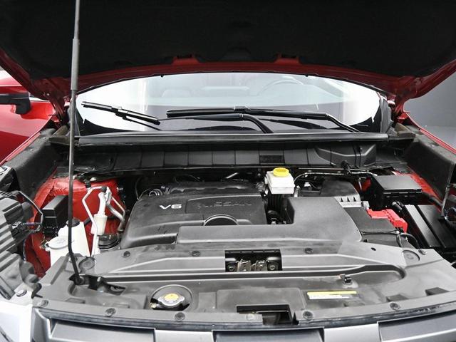 Photo of 2023 Scarlet Ember Tintcoat Nissan Pathfinder