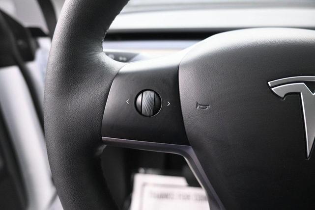 Photo of 2023 Pearl White Multi-Coat Tesla Model Y
