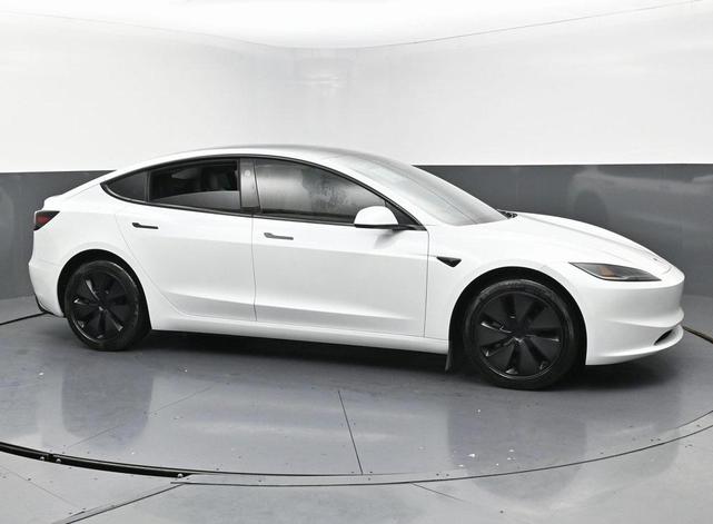 Photo of 2024 Pearl White Multi-Coat Tesla Model 3