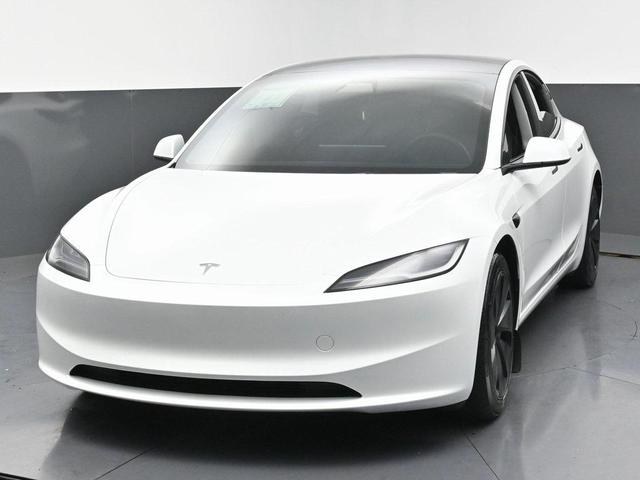 Photo of 2024 Pearl White Multi-Coat Tesla Model 3