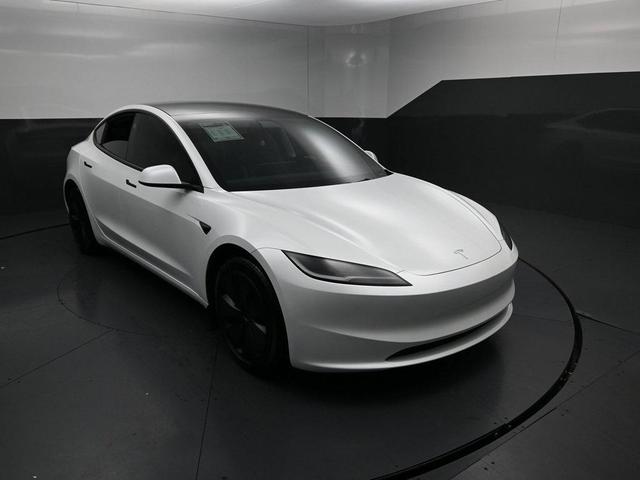Photo of 2024 Pearl White Multi-Coat Tesla Model 3