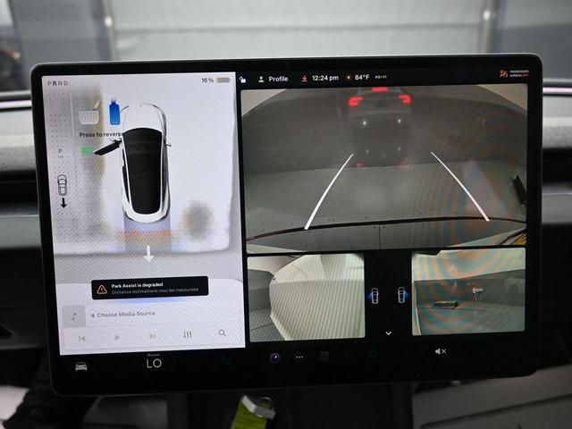 Photo of 2024 Pearl White Multi-Coat Tesla Model 3