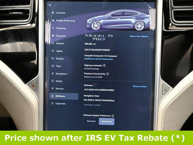 Photo of 2016 Titanium Metallic Tesla Model S