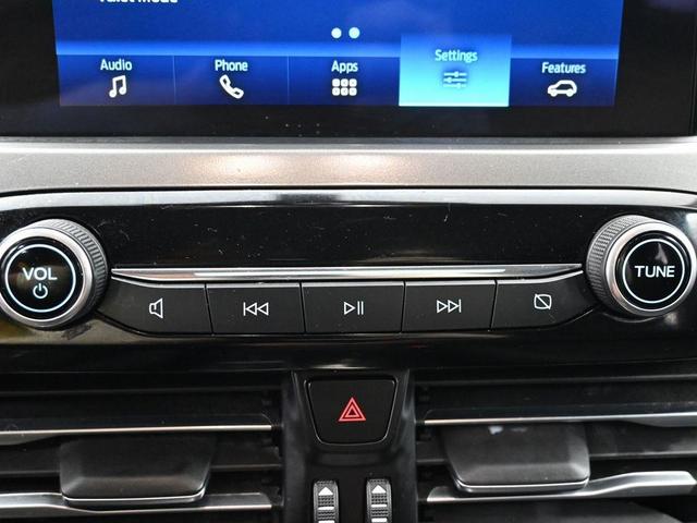 Photo of 2023 Black Metallic Ford Escape