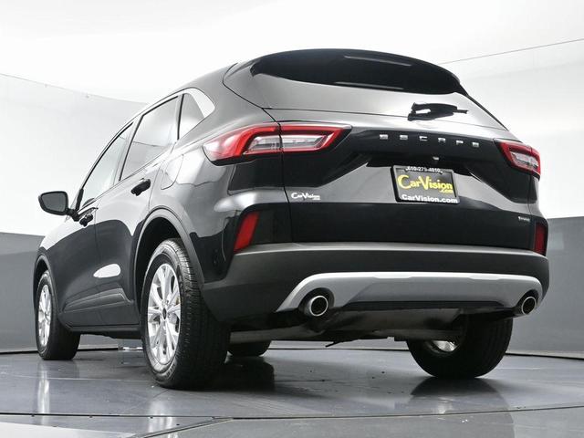 Photo of 2023 Black Metallic Ford Escape