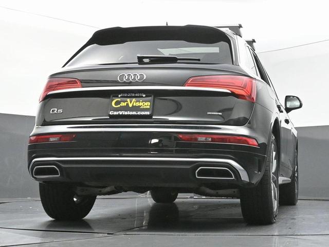 Photo of 2023 Black Metallic Audi Q5