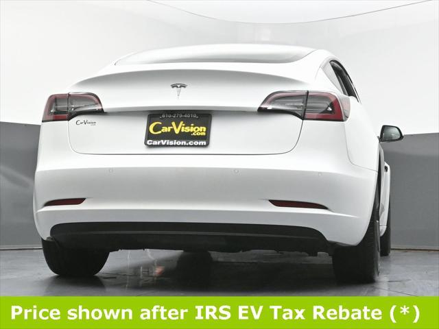 Photo of 2021 Pearl White Multi-Coat Tesla Model 3