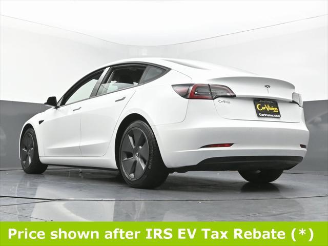 Photo of 2021 Pearl White Multi-Coat Tesla Model 3
