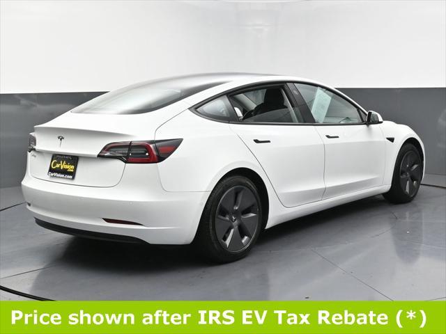 Photo of 2021 Pearl White Multi-Coat Tesla Model 3