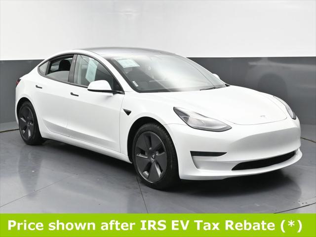 Photo of 2021 Pearl White Multi-Coat Tesla Model 3