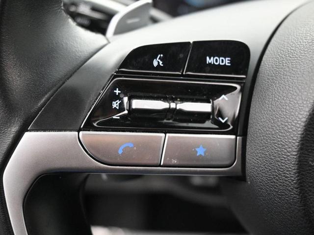 Photo of 2024 Phantom Black Hyundai SANTA CRUZ