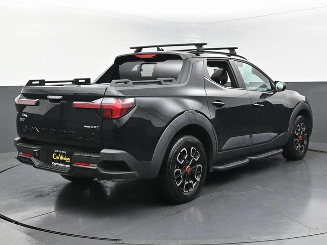 Photo of 2024 Phantom Black Hyundai SANTA CRUZ