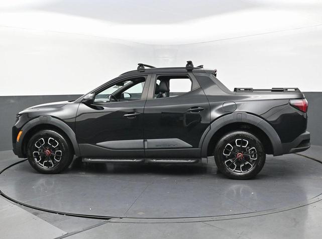 Photo of 2024 Phantom Black Hyundai SANTA CRUZ