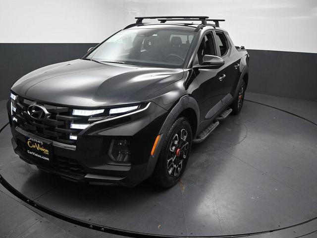 Photo of 2024 Phantom Black Hyundai SANTA CRUZ