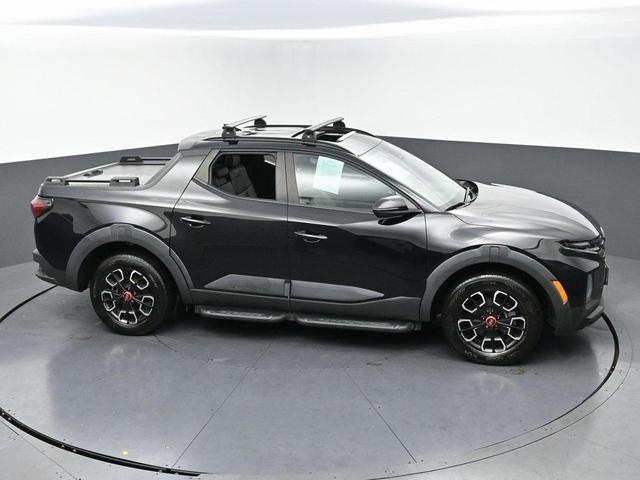 Photo of 2024 Phantom Black Hyundai SANTA CRUZ