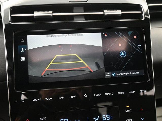 Photo of 2024 Phantom Black Hyundai SANTA CRUZ