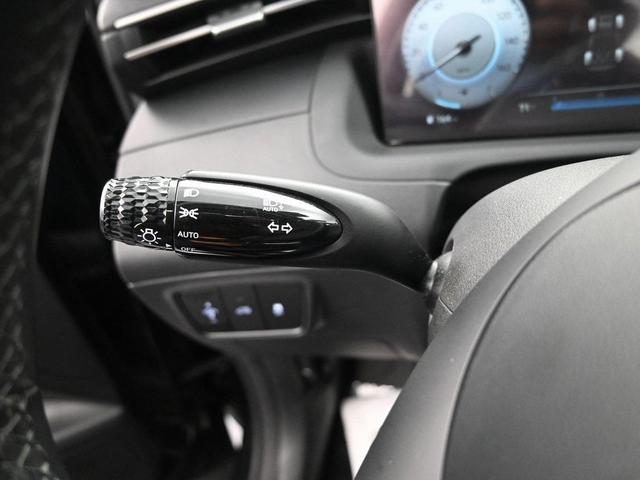 Photo of 2024 Phantom Black Hyundai SANTA CRUZ