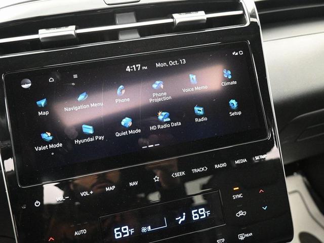 Photo of 2024 Phantom Black Hyundai SANTA CRUZ
