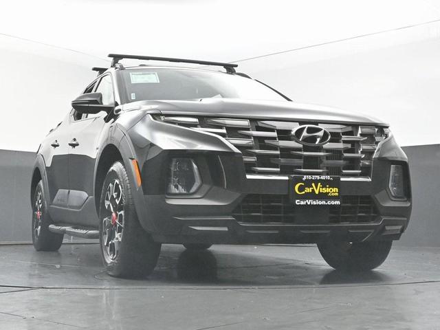 Photo of 2024 Phantom Black Hyundai SANTA CRUZ