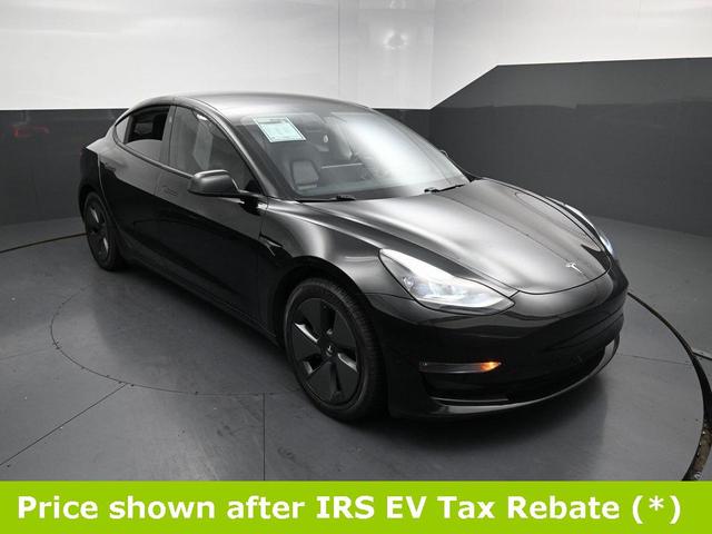 Photo of 2021 Solid Black Tesla Model 3