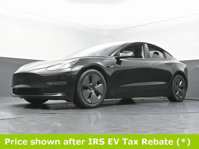 Photo of 2021 Solid Black Tesla Model 3