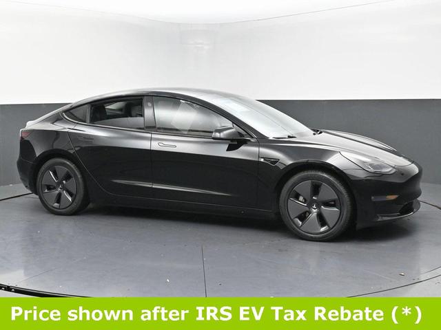 Photo of 2021 Solid Black Tesla Model 3