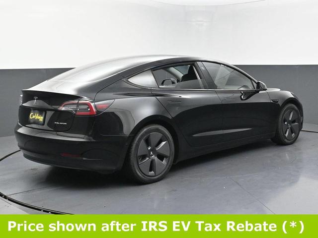 Photo of 2021 Solid Black Tesla Model 3